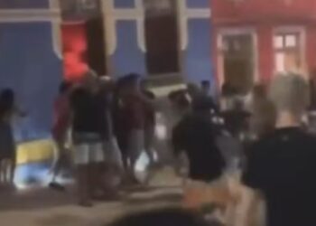 Um dos tumultos ocorreu na Rua Prudente de Morais