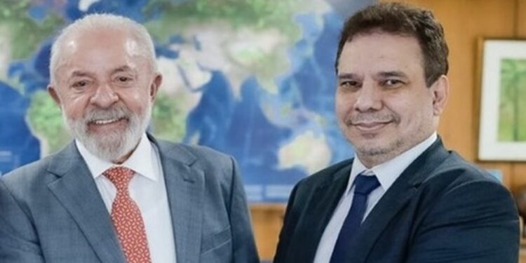 Presidente Lula (PT) e Wellington César (esq. p/ dir.)