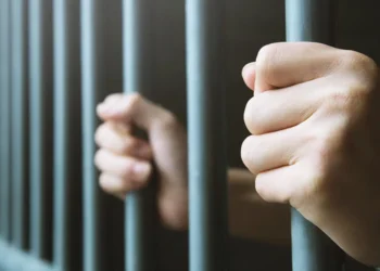 Policial denuncia erros no julgamento e teme pela vida no presídio