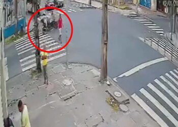 Motos se chocaram na Avenida Cruz Cabugá, no Recife