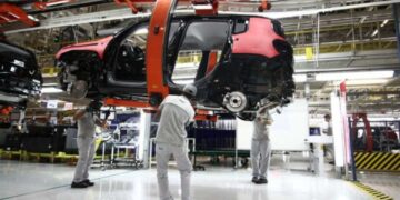 Leapmotor anuncia produção de veículos no Brasil