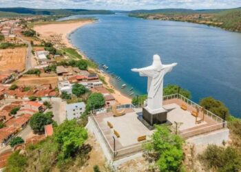 O acidente aconteceu nas proximidades da cidade de Pão de Açúcar em AL