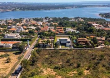 Lago Sul é uma área de mansões em Brasília
