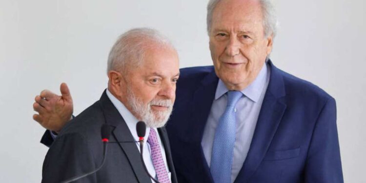 Saída de Lewandowski pode abrir caminho para criação de novo ministério