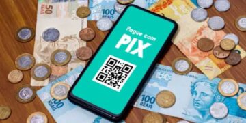 Receita Federal desmente boatos sobre taxação do Pix