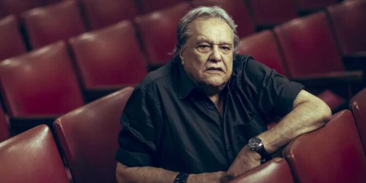 O ator e diretor Dennis Carvalho em 2022