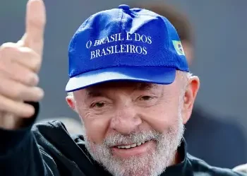 O presidente Lula,(PT)