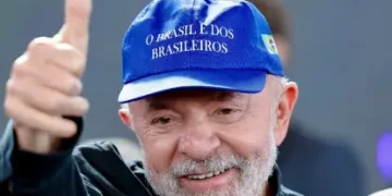 O presidente Lula,(PT)