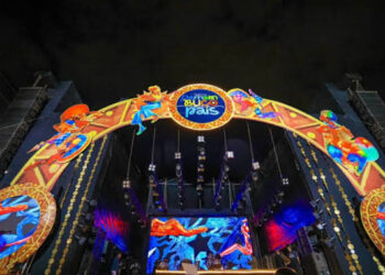 O festival ocorre nos dias 6, 7 e 8 de fevereiro, no terminal marítimo do Recife