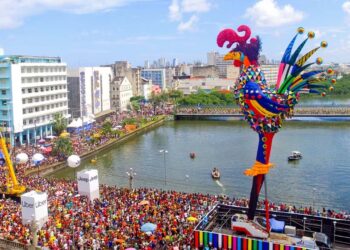 Carnaval do Recife bateu recorde superando em 200 mil a marca de 2025