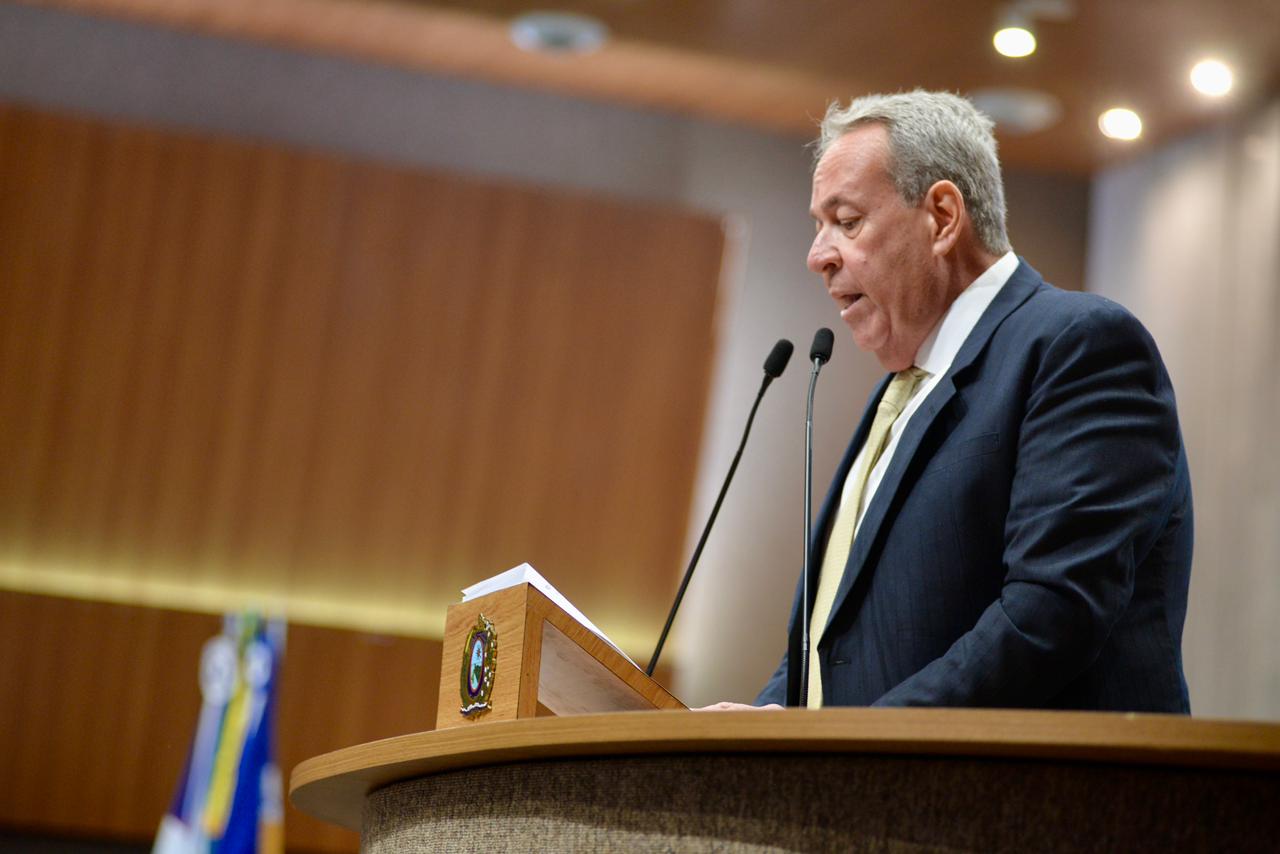 Álvaro Porto (PSDB) durante sua fala na Alepe