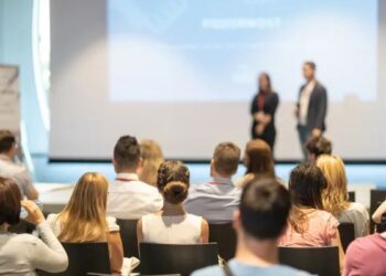 As inscrições são gratuitas e podem ser feitas no fiepe.org.br.