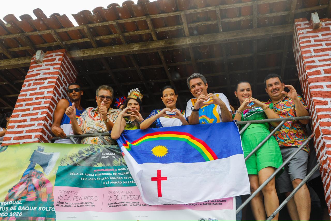 Com mais de 100 grupos, Aliança recebe governadora 