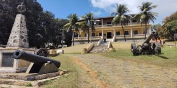 Irregularidades na administração de Fernando de Noronha