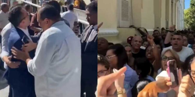 Vereador se envolve em confusão em frente a Câmara do Recife