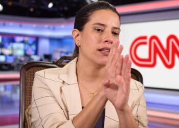Raquel Lyra evita revelar apoio presidencial em entrevista à CNN