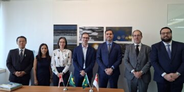 Primeira agenda do dia foi a reunião com o embaixador do Brasil Luciano Mazza em Singapura