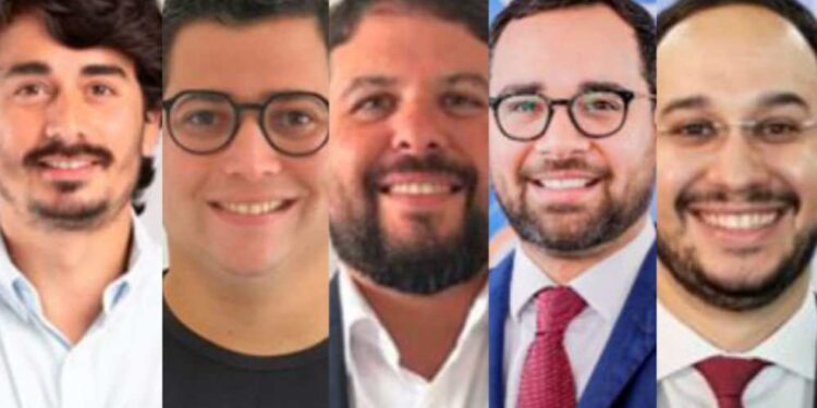 Da esq. para dir. Luciano Temporal, Bruno Delgado, Daniel Saboya, Gustavo Monteiro e Antônio Mário