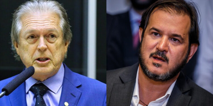 O deputado Luciano Bivar (União Brasil-PE) e presidente nacional do União Brasil, Antônio Rueda (esq. p/ dir.)