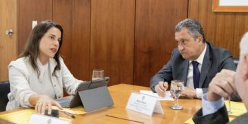 A governadora Raquel Lyra (PSD) e o ministro Rui Costa