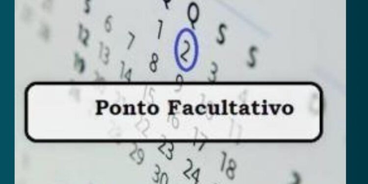 O governo de Pernambuco decretou ponto facultativo no dia 2 de abril.