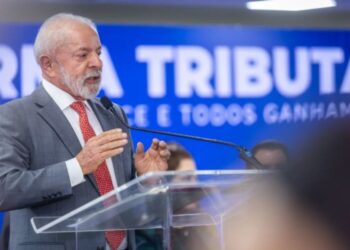 O presidente Lula (PT).