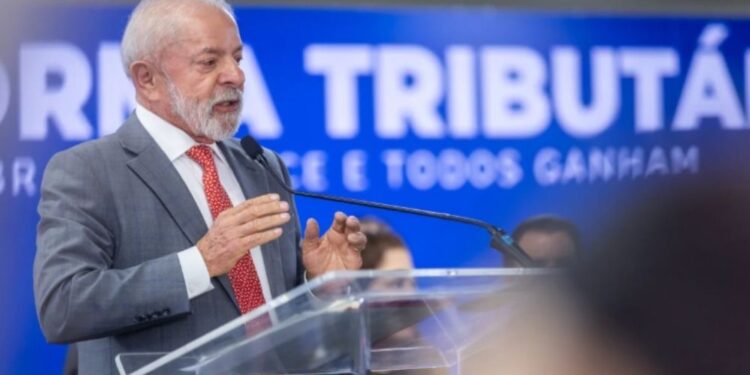 O presidente Lula (PT).