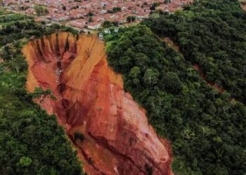 Responsabilidade sobre sequência de denúncias do Caso Master recai sobre o Planalto