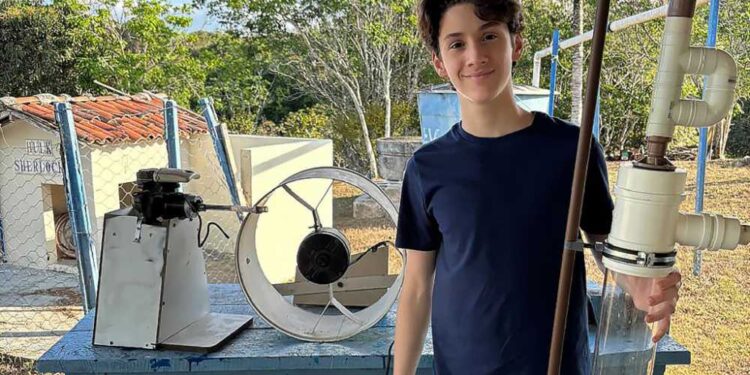 Lucas Medeiros desenvolveu equipamento que ajuda no abastecimento