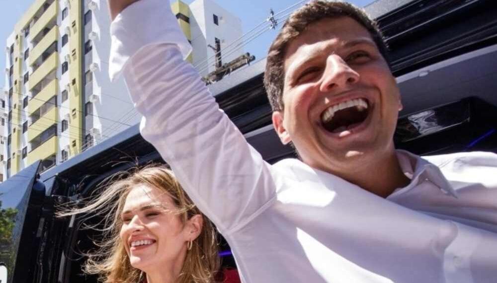 João Campos lança pré-candidatura ao Governo de PE