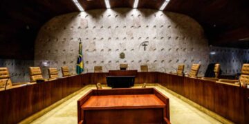 Ministros miram a Polícia Federal