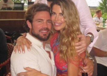 Ex-namorada de banqueiro preso, Martha Graeff se desvincula de Daniel