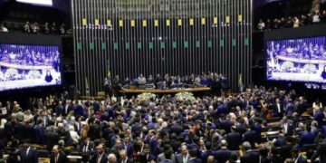 Centrão se mobiliza no STF para evitar delação de banqueiro