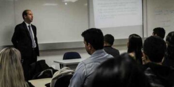 Apenas 6 cursos em PE recebem selo da OAB