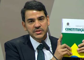 Candidato ao STF, Jorge Messias passa por sabatina