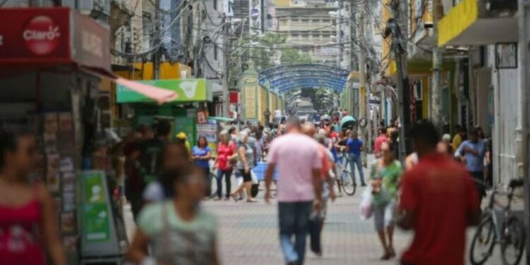 Comércio do centro do Recife. Foto: Felipe Ribeiro/JC Imagem
