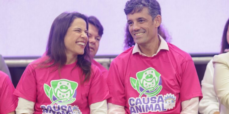 A Governadora Raquel Lyra e o ex-secretário Daniel Coelho