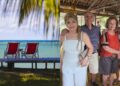 O casal Carmen Lucia e João Tenório e Denise Agra e Carol Agra recebem a todos com muito carinho