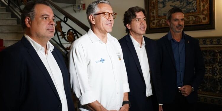 Alberto Ferreira da Costa Jr., Alexandre Padilha, Frederico Siqueira Filho e Vaninho Antônio (esq. p/ dir.)