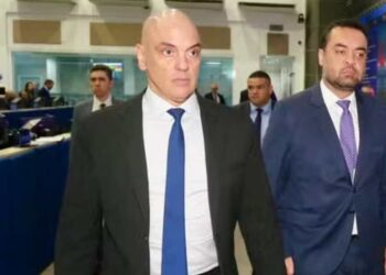 O ministro do STF Alexandre de Moraes e o ex-governador do RJ Cláudio Castro