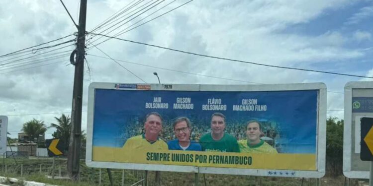 Outdoor de propaganda eleitoral antecipada denunciada