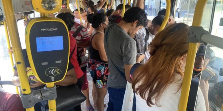 A decisão manteve o reajuste da tarifa de R$ 4,30 para R$ 4,50