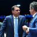 Os senadores Flávio Bolsonaro e Ciro Nogueira