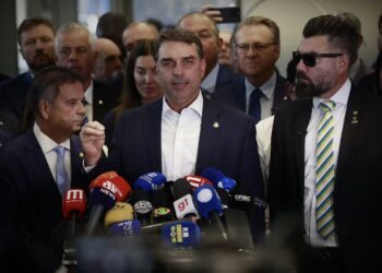 O senador Flávio Bolsonaro (PL)