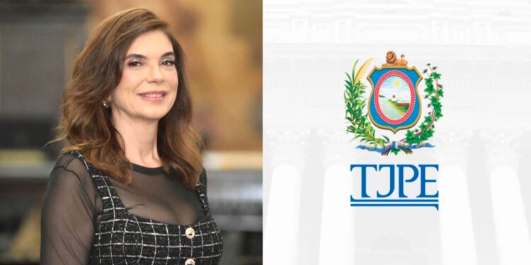 Virgínia Gondim assume a vaga deixada por Antenor Cardoso Soares Júnior, que se aposentou