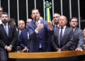 Defesa de 4x3 pelo PL quer inviabilizar avanço do fim da 6x1, diz base