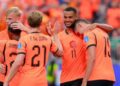 Holanda goleia a Suécia por 5 a 1