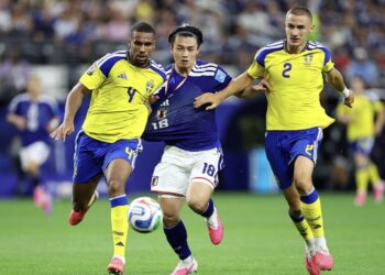A seleção japonesa empatou com a Suécia em 1 x 1