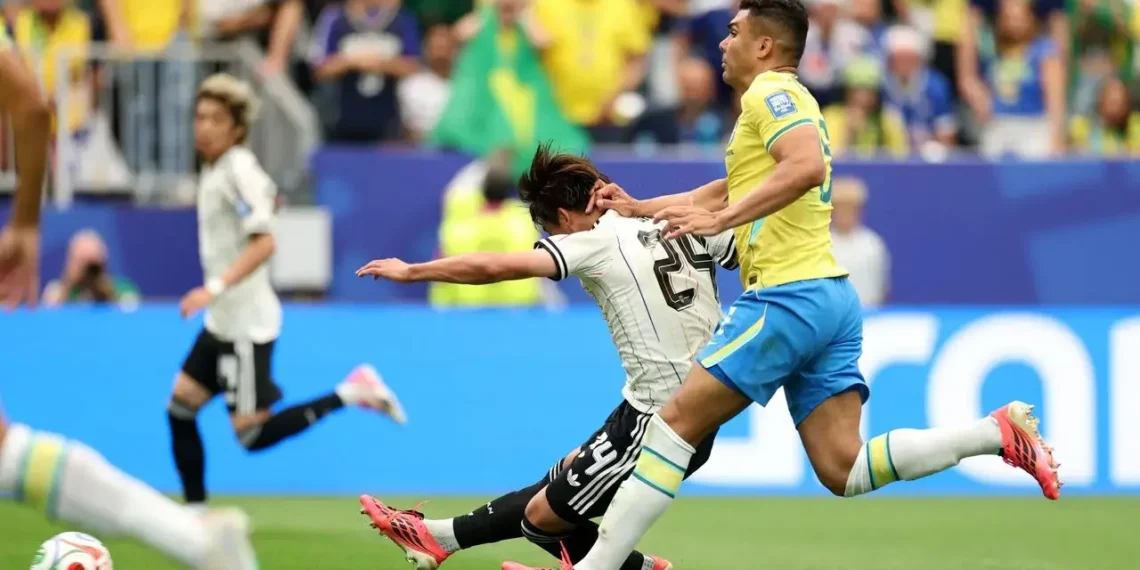 O jogador Casemiro fez o primeiro gol