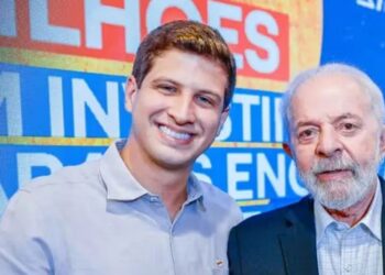 O ex-prefeito do Recife, João Campos (PSB); e o presidente Lula (PT).